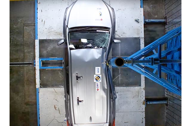 Innova Hycross was rated 'OK' in side pole impact test.